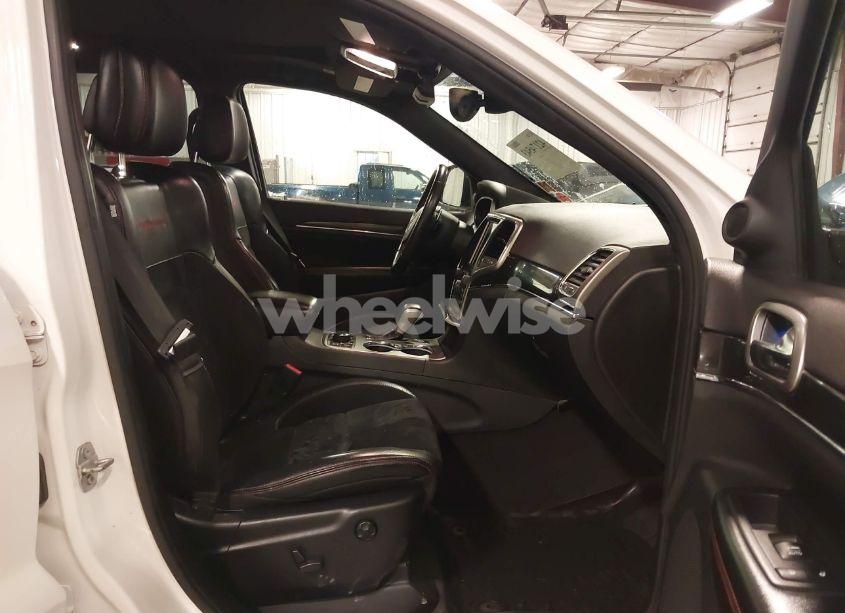 Photo 5 of 2017 Jeep Grand CHEROKEE TRAILHAWK 4X4 (VIN 1C4RJFLG7HC712208)