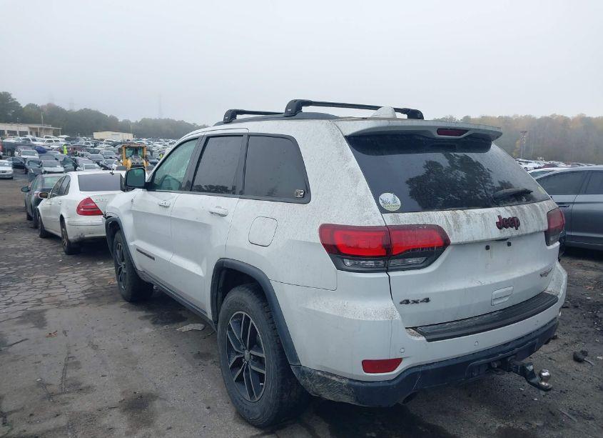 Photo 3 of 2017 Jeep Grand CHEROKEE TRAILHAWK 4X4 (VIN 1C4RJFLG7HC803608)