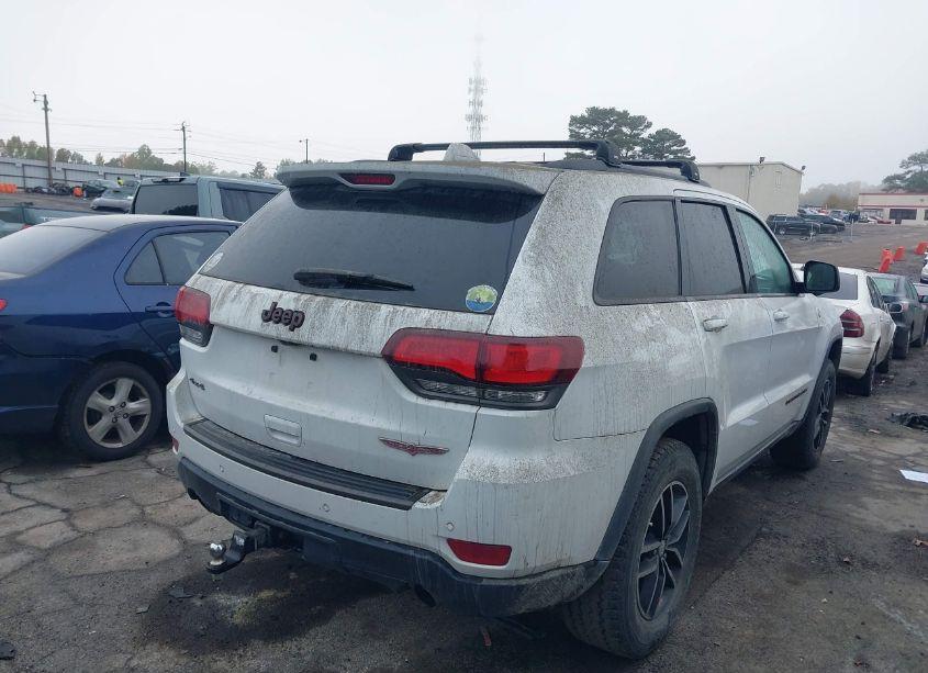 Photo 4 of 2017 Jeep Grand CHEROKEE TRAILHAWK 4X4 (VIN 1C4RJFLG7HC803608)