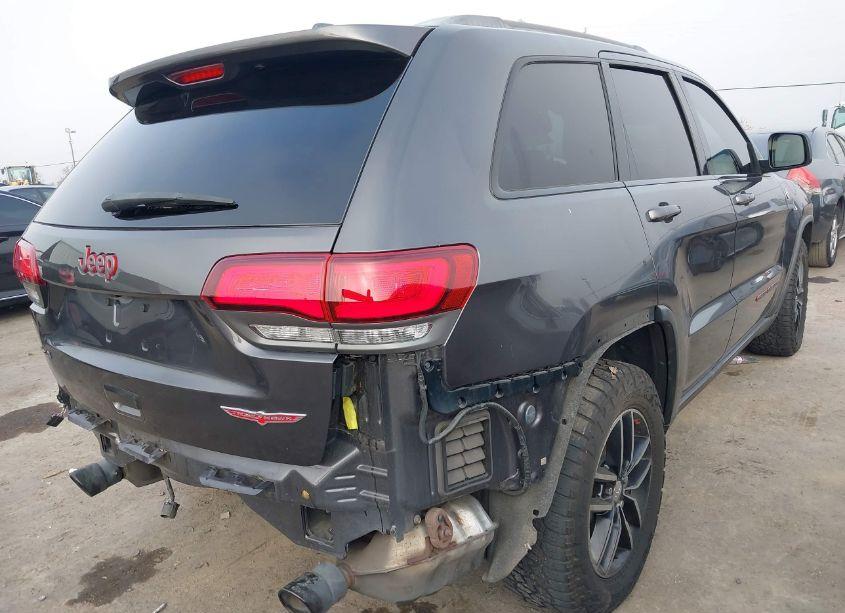 Photo 4 of 2017 Jeep Grand CHEROKEE TRAILHAWK 4X4 (VIN 1C4RJFLG7HC949622)
