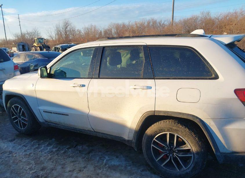 Photo 14 of 2020 Jeep Grand CHEROKEE TRAILHAWK 4X4 (VIN 1C4RJFLG7LC152375)
