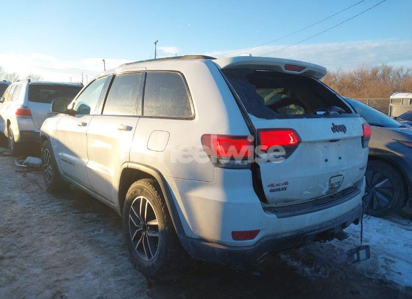 Photo 3 of 2020 Jeep Grand CHEROKEE TRAILHAWK 4X4 (VIN 1C4RJFLG7LC152375)