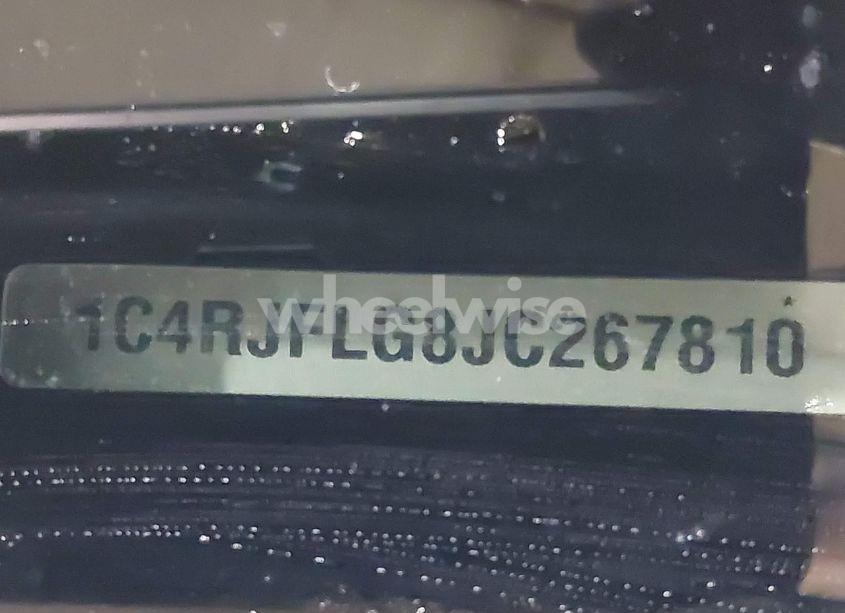 Photo 9 of 2018 Jeep Grand CHEROKEE TRAILHAWK 4X4 (VIN 1C4RJFLG8JC267810)