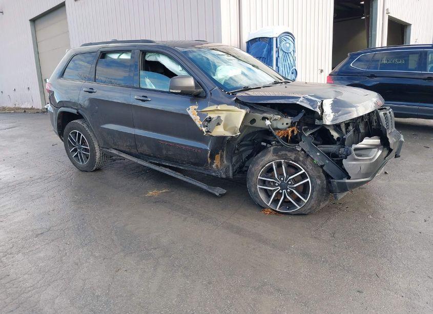 2020 Jeep Grand CHEROKEE TRAILHAWK 4X4 (VIN 1C4RJFLG8LC232347) main photo