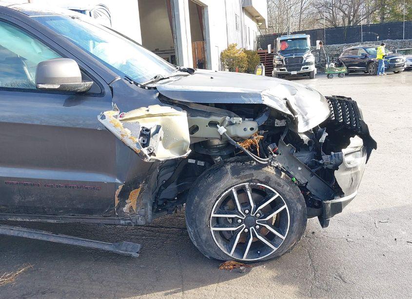 Photo 6 of 2020 Jeep Grand CHEROKEE TRAILHAWK 4X4 (VIN 1C4RJFLG8LC232347)