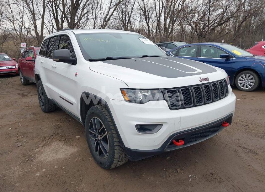 2017 Jeep Grand CHEROKEE TRAILHAWK 4X4 (VIN 1C4RJFLG9HC614202) main photo