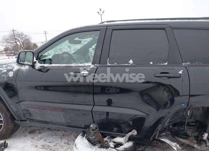 Photo 14 of 2021 Jeep Grand CHEROKEE TRAILHAWK 4X4 (VIN 1C4RJFLGXMC768217)