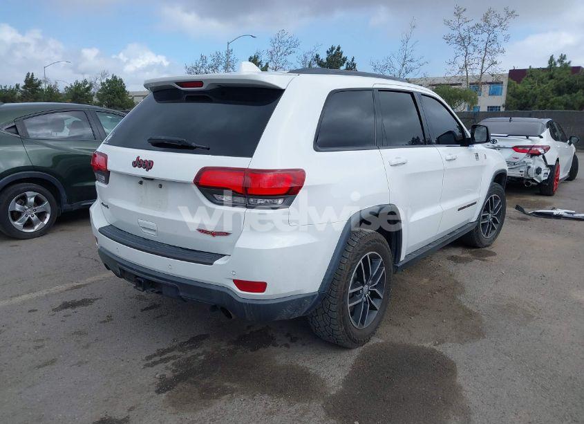 Photo 4 of 2018 Jeep Grand CHEROKEE TRAILHAWK 4X4 (VIN 1C4RJFLT2JC137793)