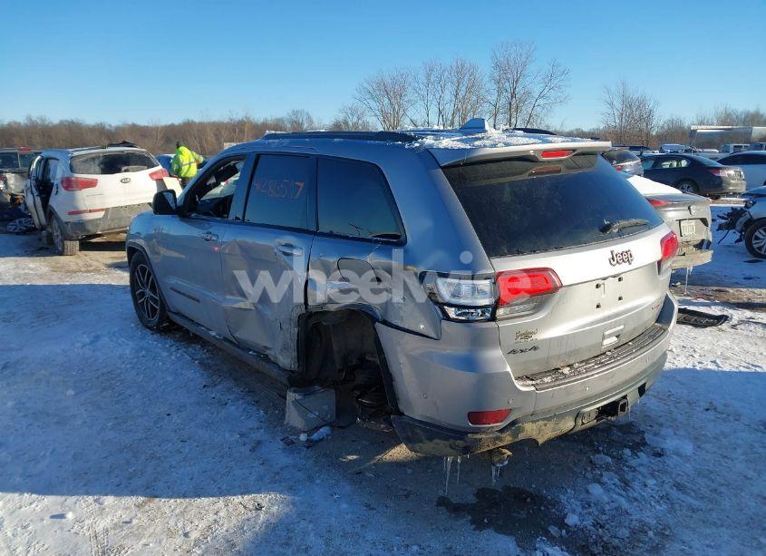 Photo 3 of 2017 Jeep Grand CHEROKEE TRAILHAWK (VIN 1C4RJFLT4HC657682)