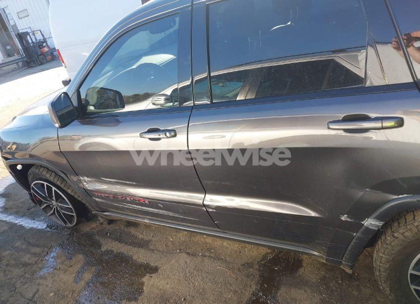 Photo 14 of 2017 Jeep Grand CHEROKEE TRAILHAWK 4X4 (VIN 1C4RJFLT4HC938848)