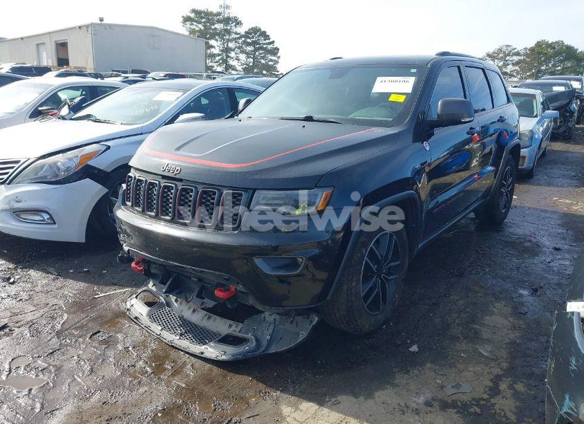 Photo 2 of 2019 Jeep Grand CHEROKEE TRAILHAWK 4X4 (VIN 1C4RJFLT6KC641507)