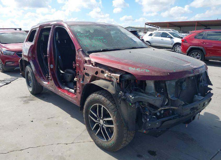 2018 Jeep Grand CHEROKEE TRAILHAWK 4X4 (VIN 1C4RJFLT7JC138051) main photo