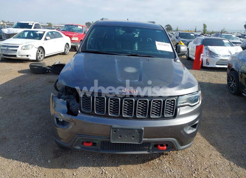 Photo 13 of 2017 Jeep Grand CHEROKEE TRAILHAWK 4X4 (VIN 1C4RJFLT8HC803615)