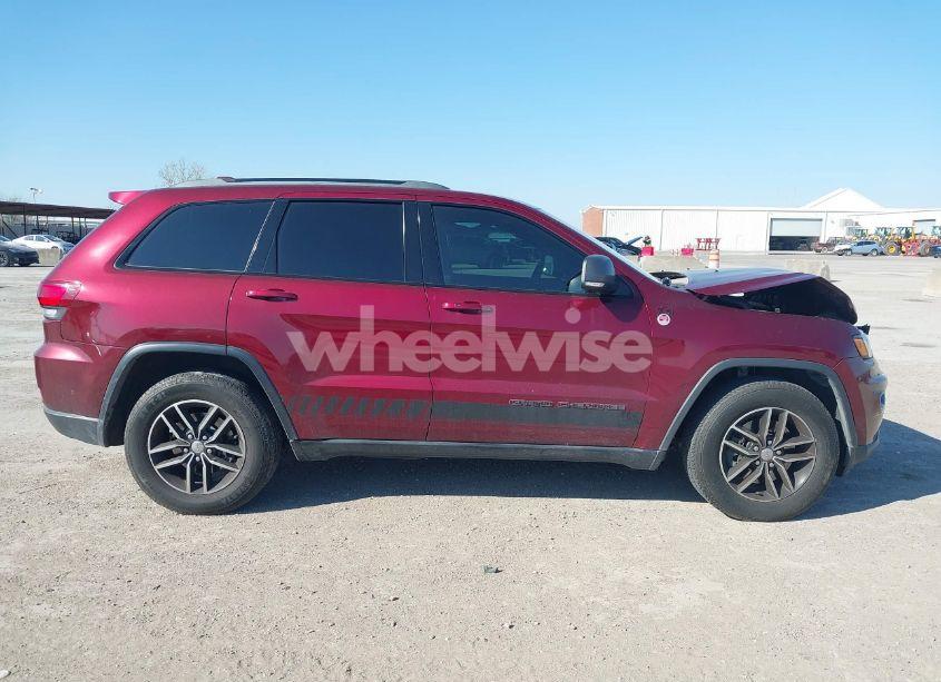 Photo 13 of 2018 Jeep Grand CHEROKEE TRAILHAWK 4X4 (VIN 1C4RJFLT9JC470038)