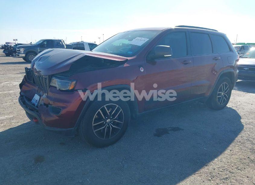 Photo 2 of 2018 Jeep Grand CHEROKEE TRAILHAWK 4X4 (VIN 1C4RJFLT9JC470038)