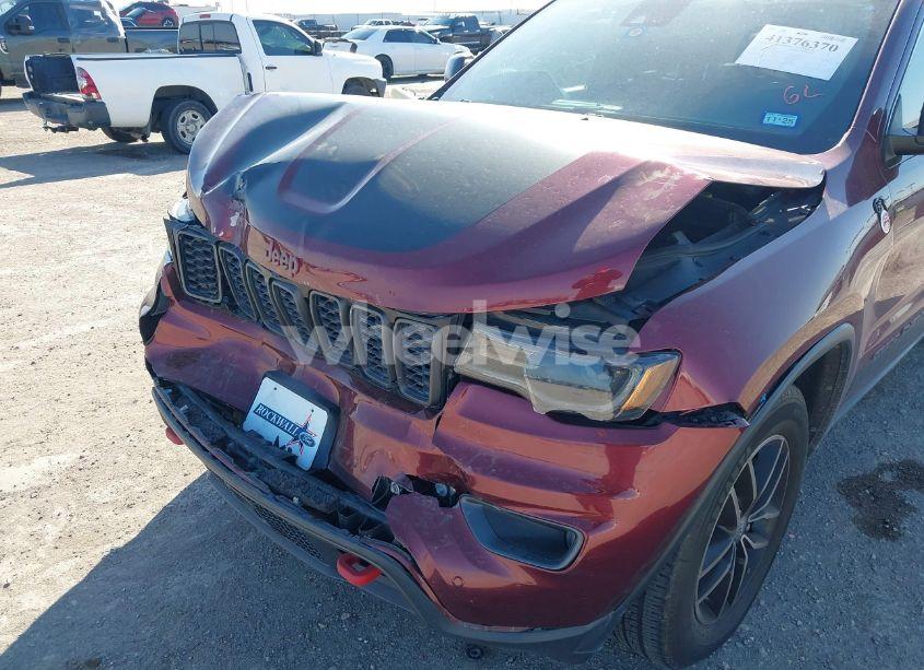 Photo 6 of 2018 Jeep Grand CHEROKEE TRAILHAWK 4X4 (VIN 1C4RJFLT9JC470038)