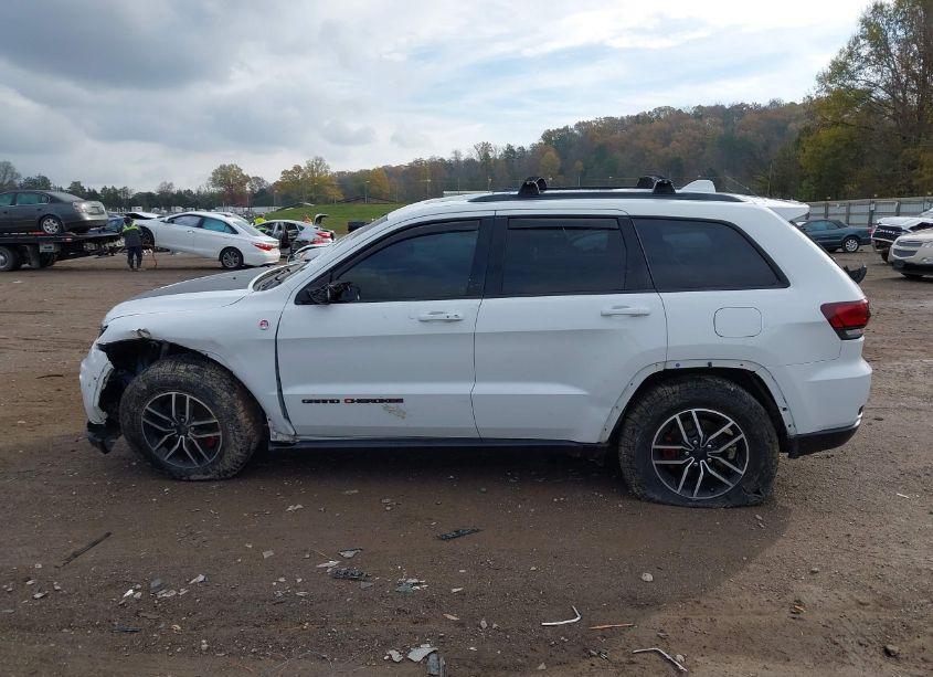 Photo 13 of 2020 Jeep Grand CHEROKEE TRAILHAWK 4X4 (VIN 1C4RJFLT9LC272644)