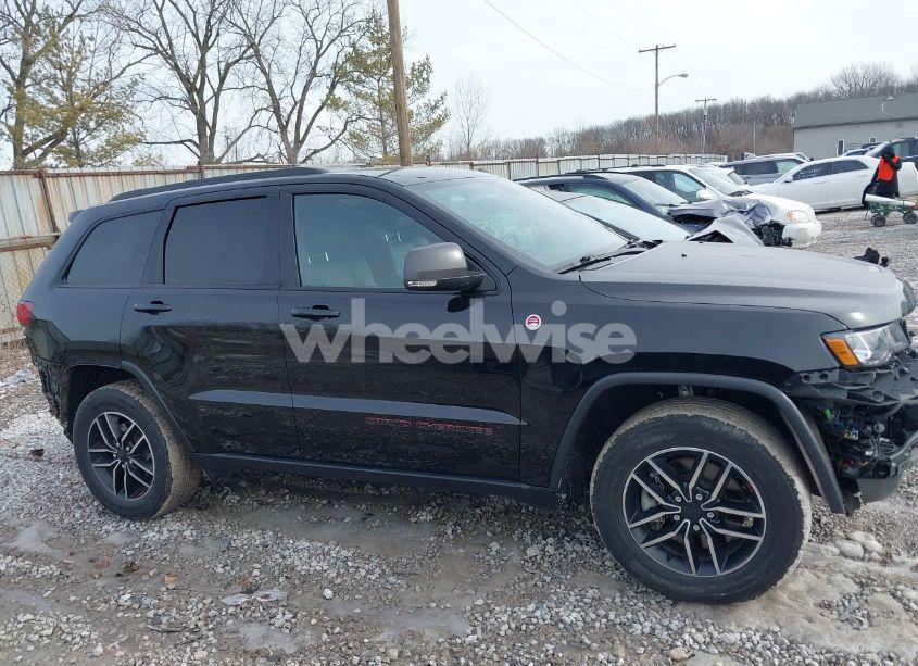 Photo 14 of 2019 Jeep Grand CHEROKEE TRAILHAWK 4X4 (VIN 1C4RJFLTXKC696820)
