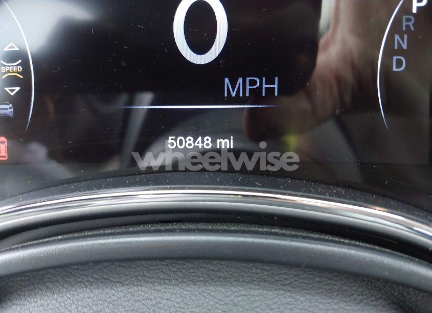 Photo 16 of 2019 Jeep Grand CHEROKEE TRAILHAWK 4X4 (VIN 1C4RJFLTXKC696820)