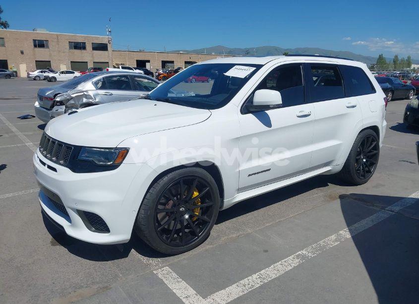 Photo 2 of 2018 Jeep Grand CHEROKEE TRACKHAWK 4X4 (VIN 1C4RJFN91JC224182)