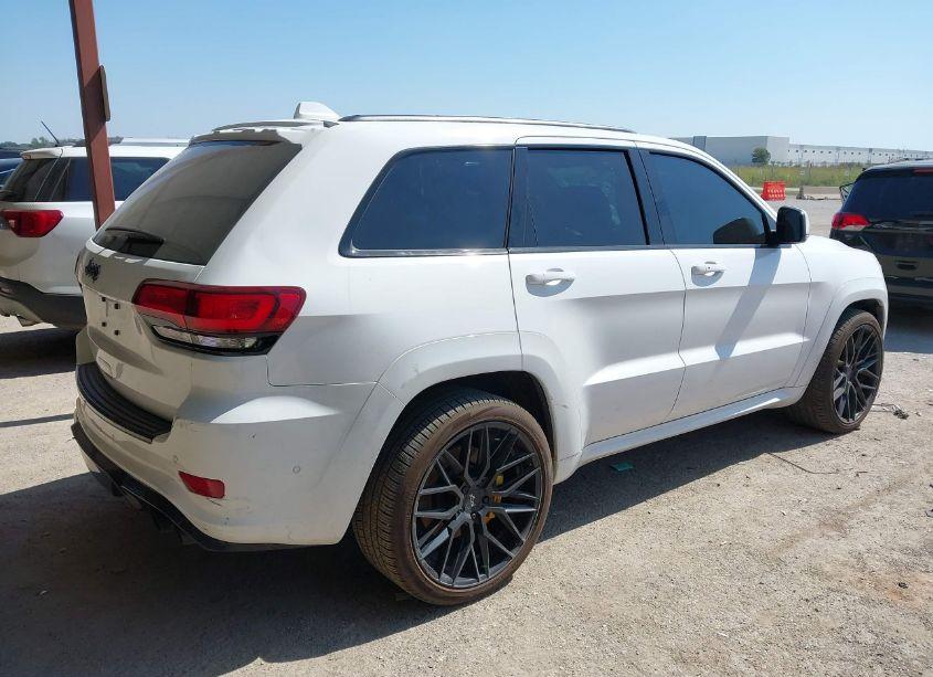 Photo 4 of 2019 Jeep Grand CHEROKEE TRACKHAWK 4X4 (VIN 1C4RJFN96KC850361)