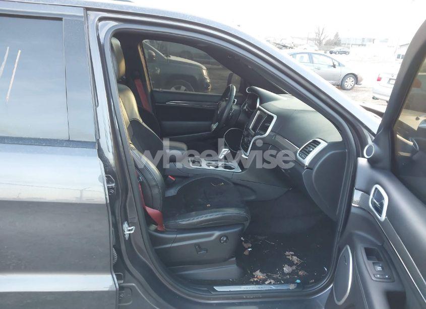 Photo 5 of 2018 Jeep Grand CHEROKEE TRACKHAWK 4X4 (VIN 1C4RJFN97JC316347)