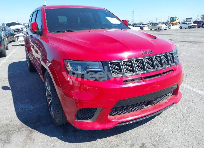 2018 Jeep Grand CHEROKEE TRACKHAWK 4X4 (VIN 1C4RJFN9XJC224018) main photo