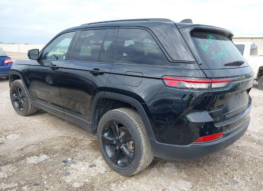 Photo 3 of 2023 Jeep Grand CHEROKEE ALTITUDE 4X2 (VIN 1C4RJGAG5P8861632)