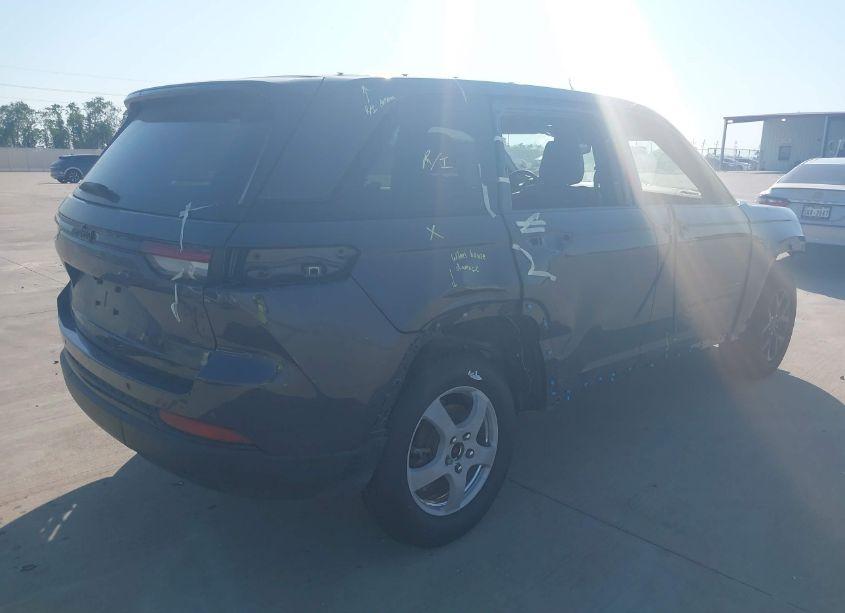 Photo 4 of 2024 Jeep Grand CHEROKEE ALTITUDE 4X2 (VIN 1C4RJGAG5RC156894)