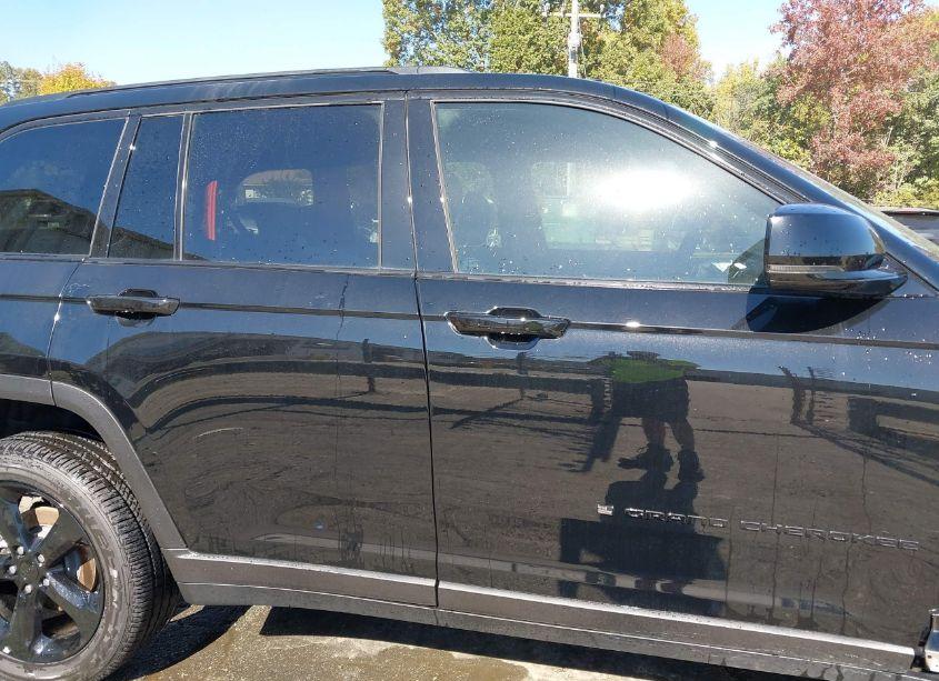 Photo 14 of 2024 Jeep Grand CHEROKEE ALTITUDE 4X2 (VIN 1C4RJGAG9RC216160)