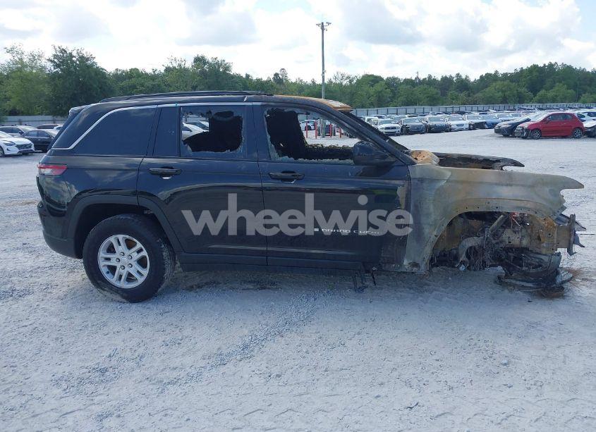 Photo 13 of 2024 Jeep Grand CHEROKEE LAREDO 4X2 (VIN 1C4RJGAGXRC187574)