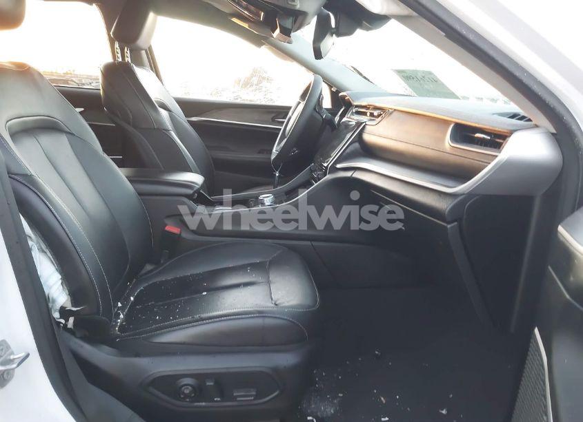 Photo 5 of 2023 Jeep Grand CHEROKEE LIMITED 4X2 (VIN 1C4RJGBG1PC535032)