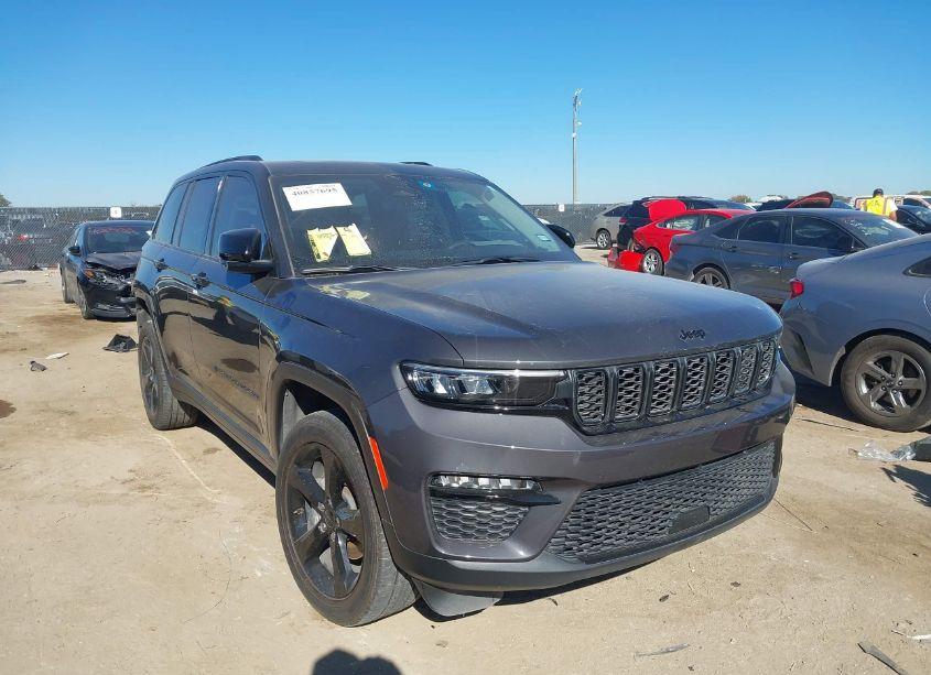 2023 Jeep Grand CHEROKEE LIMITED 4X2 (VIN 1C4RJGBG1PC563784) main photo