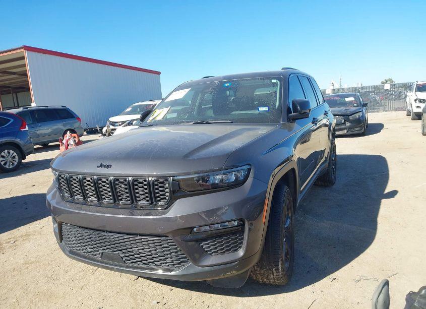 Photo 2 of 2023 Jeep Grand CHEROKEE LIMITED 4X2 (VIN 1C4RJGBG1PC563784)