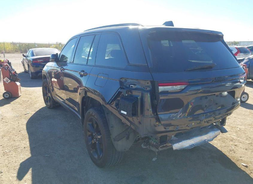 Photo 3 of 2023 Jeep Grand CHEROKEE LIMITED 4X2 (VIN 1C4RJGBG1PC563784)