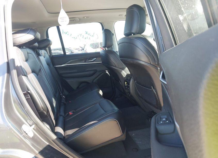 Photo 8 of 2023 Jeep Grand CHEROKEE LIMITED 4X2 (VIN 1C4RJGBG1PC563784)