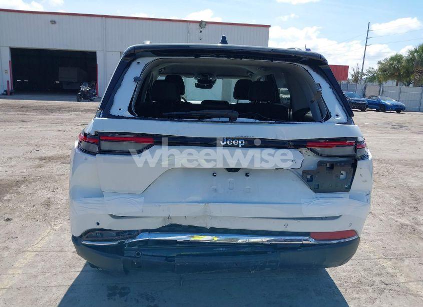 Photo 6 of 2023 Jeep Grand CHEROKEE LIMITED 4X2 (VIN 1C4RJGBG2P8754584)