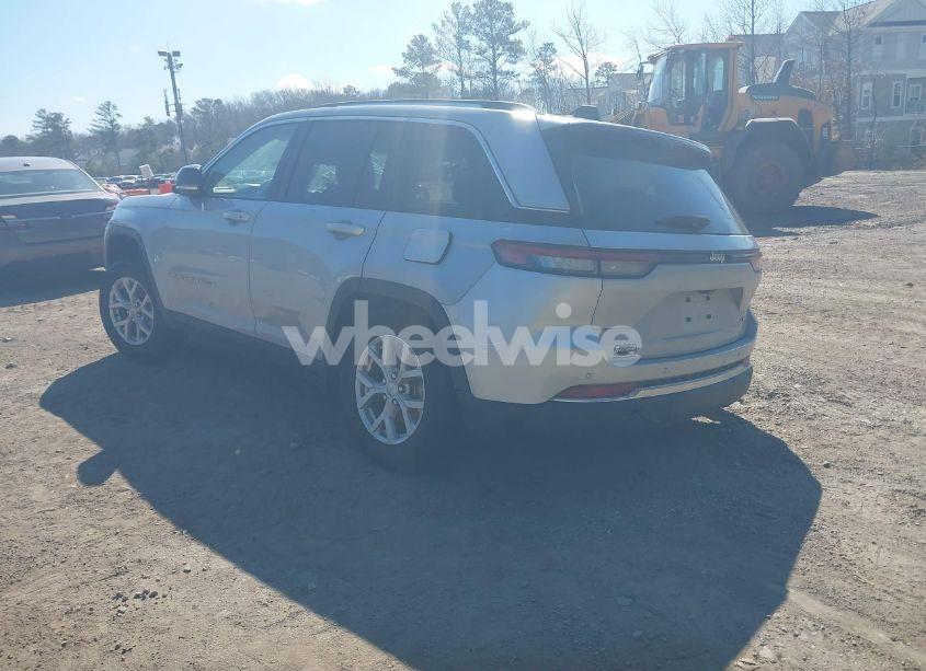 Photo 3 of 2023 Jeep Grand CHEROKEE LIMITED 4X2 (VIN 1C4RJGBG2PC575376)