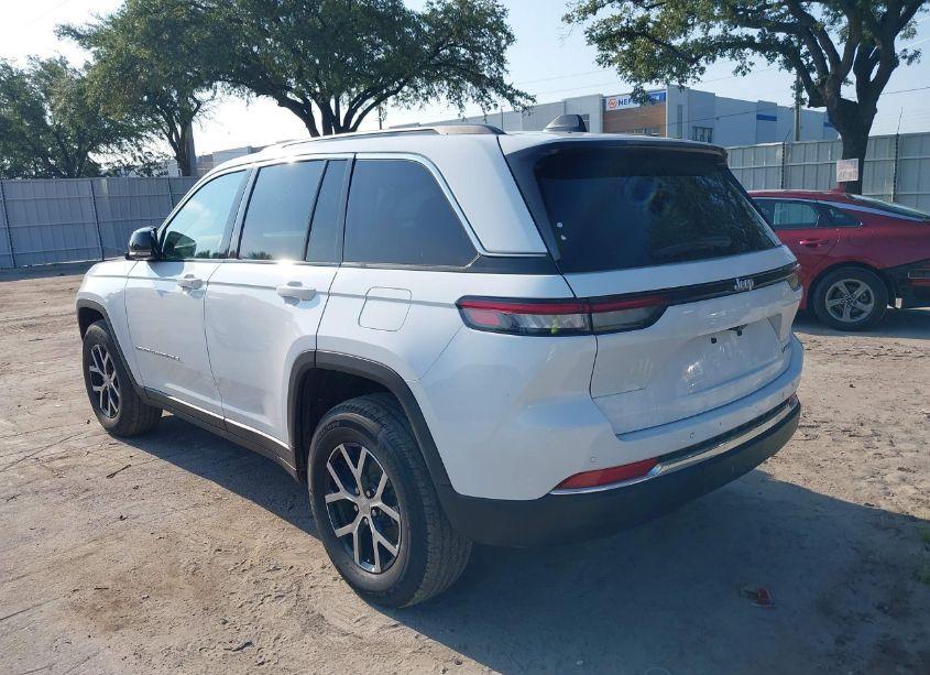 Photo 3 of 2024 Jeep Grand CHEROKEE LIMITED 4X2 (VIN 1C4RJGBG4RC109502)