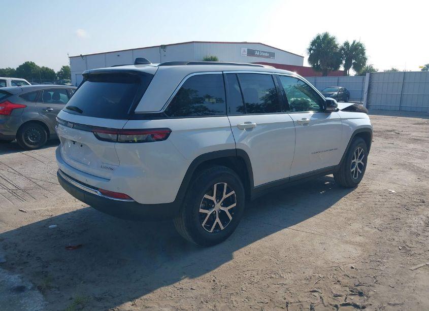 Photo 4 of 2024 Jeep Grand CHEROKEE LIMITED 4X2 (VIN 1C4RJGBG4RC109502)