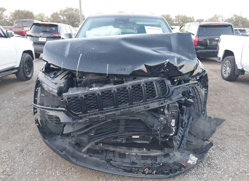 Photo 13 of 2024 Jeep Grand CHEROKEE LIMITED 4X2 (VIN 1C4RJGBG7RC716333)