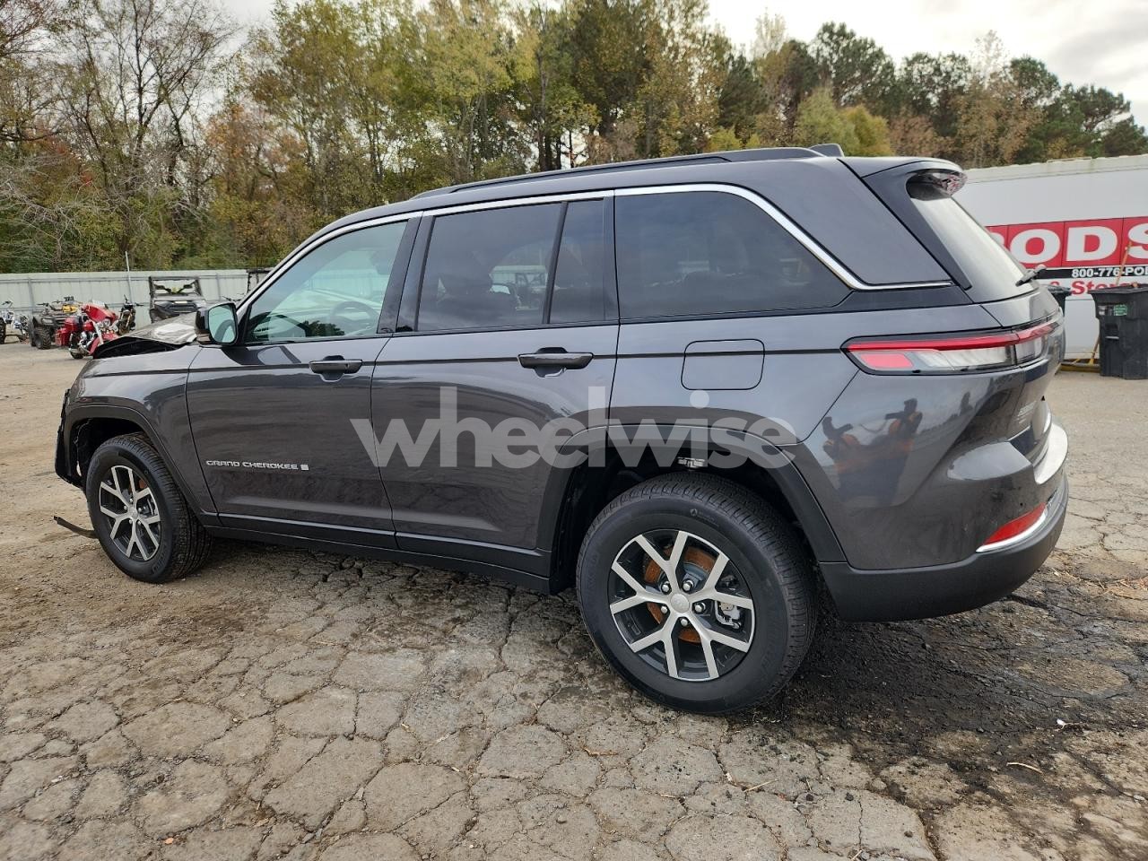 Photo 2 of 2025 JEEP GRAND CHEROKEE LIMITED (VIN 1C4RJGBG8SC307148)