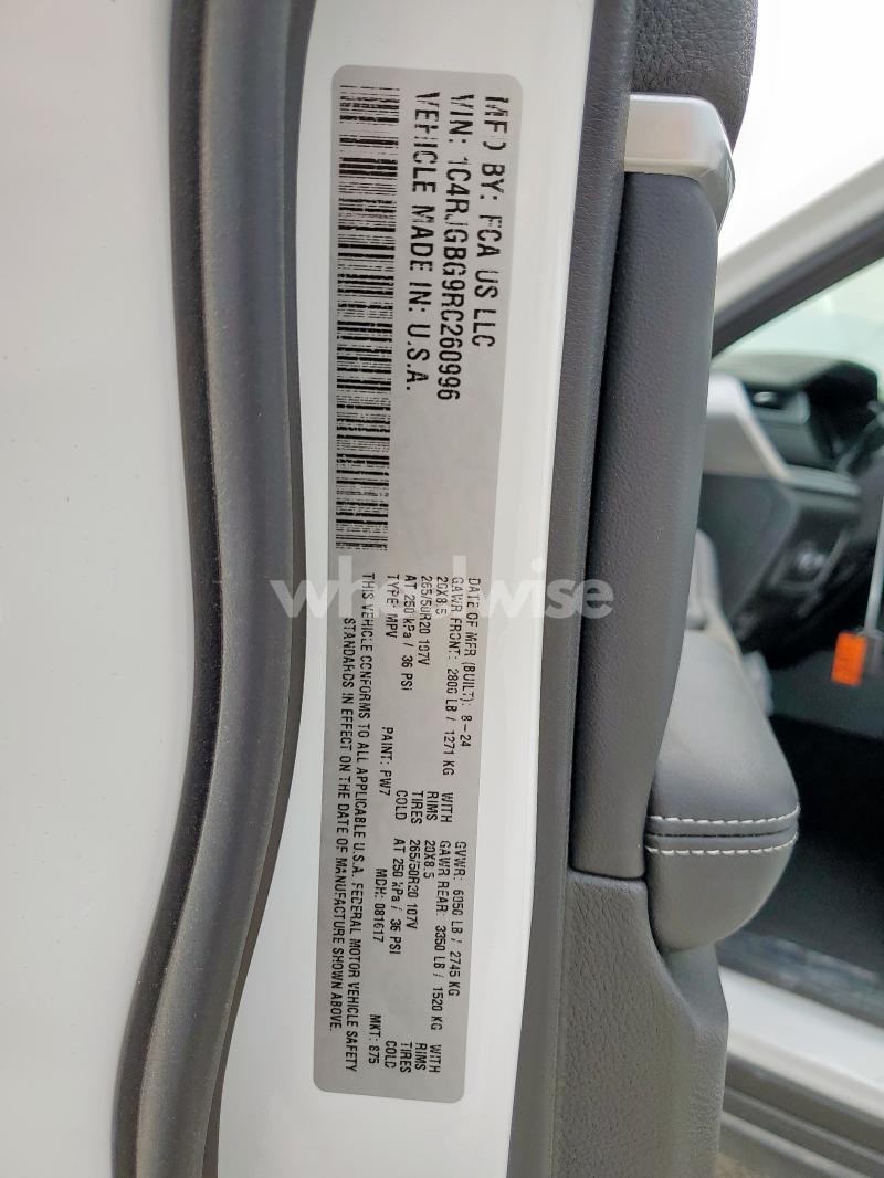 Photo 5 of 2024 JEEP GRAND CHEROKEE LIMITED (VIN 1C4RJGBG9RC260996)