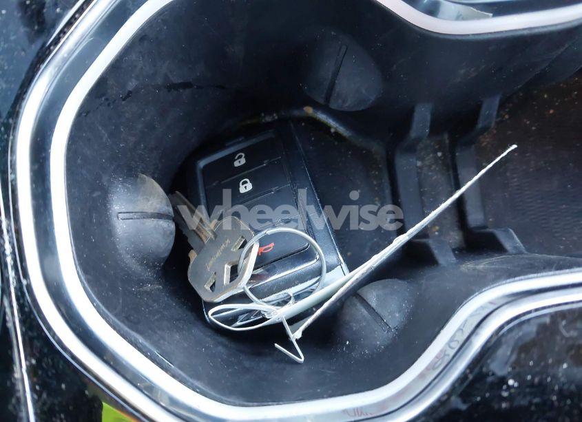 Photo 11 of 2023 Jeep Grand CHEROKEE LAREDO 4X4 (VIN 1C4RJHAG0PC548572)