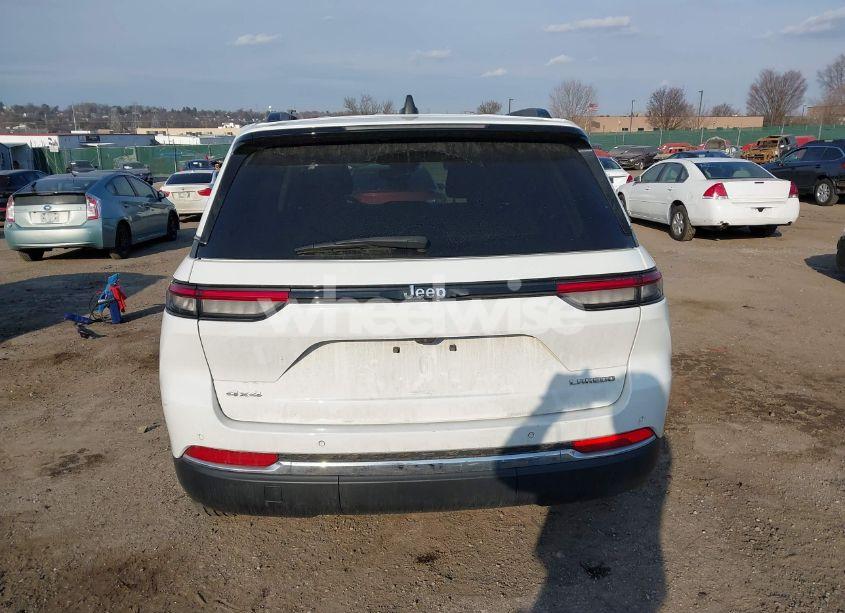 Photo 17 of 2023 Jeep Grand CHEROKEE LAREDO 4X4 (VIN 1C4RJHAG0PC548572)