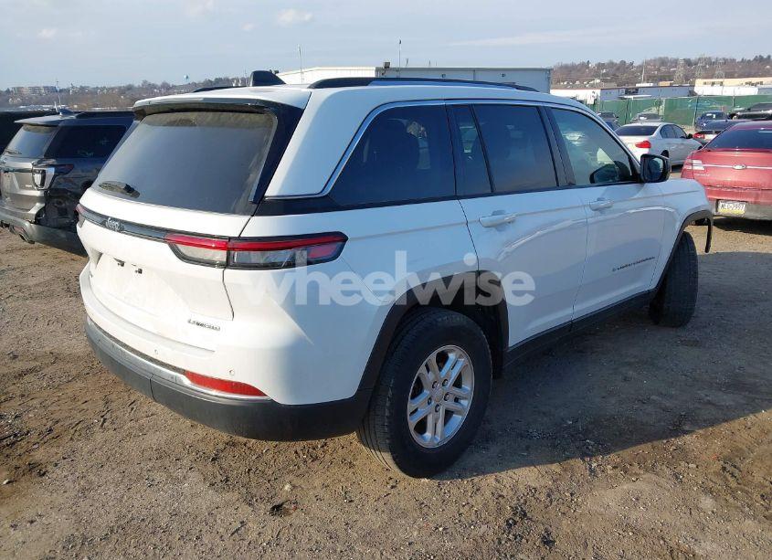 Photo 4 of 2023 Jeep Grand CHEROKEE LAREDO 4X4 (VIN 1C4RJHAG0PC548572)