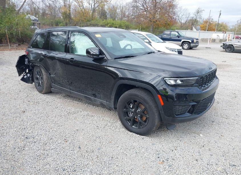 2024 Jeep Grand CHEROKEE ALTITUDE 4X4 (VIN 1C4RJHAG0R8506926) main photo