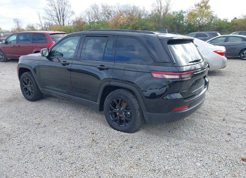 Photo 3 of 2024 Jeep Grand CHEROKEE ALTITUDE 4X4 (VIN 1C4RJHAG0R8506926)