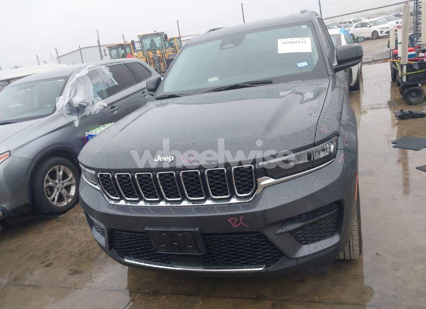 Photo 13 of 2024 Jeep Grand CHEROKEE LAREDO X 4X4 (VIN 1C4RJHAG0RC680590)