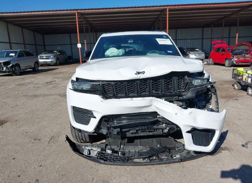 Photo 6 of 2023 Jeep Grand CHEROKEE ALTITUDE X 4X4 (VIN 1C4RJHAG1PC660782)